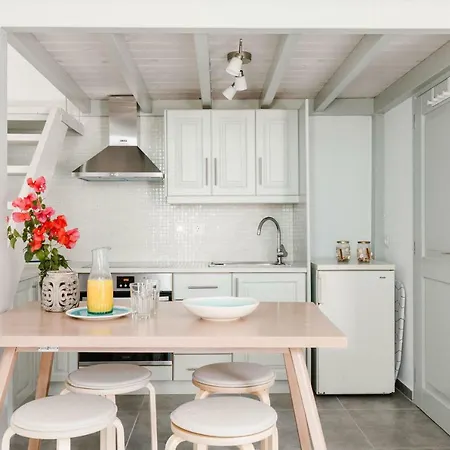 Achinos Guest House, * Skopelos